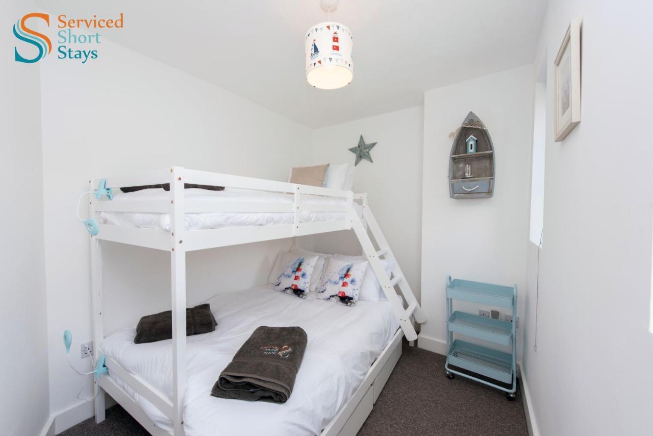 Bella, Two Bedroom Apartment Close To The Beach Margate Esterno foto